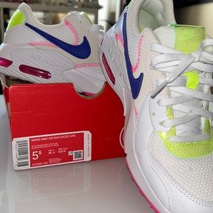NIKE AIR MAX EXCEE